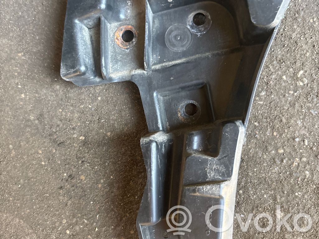 Front bumper mounting bracket   31323832