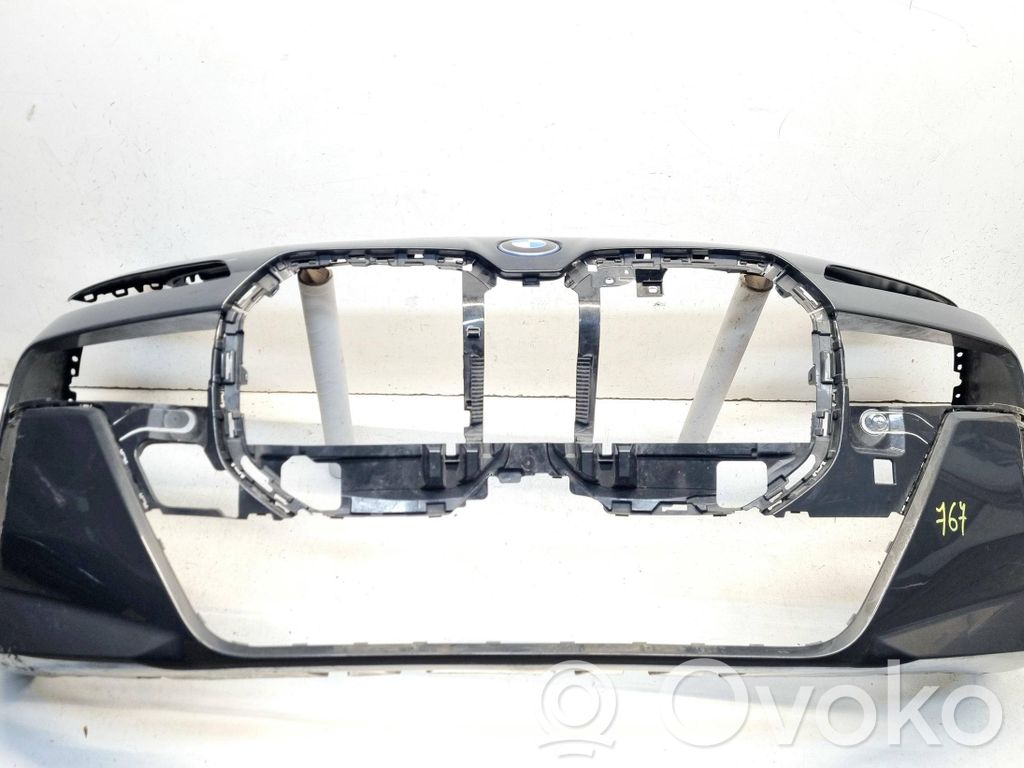 BMW 7 G70 Parachoques delantero 