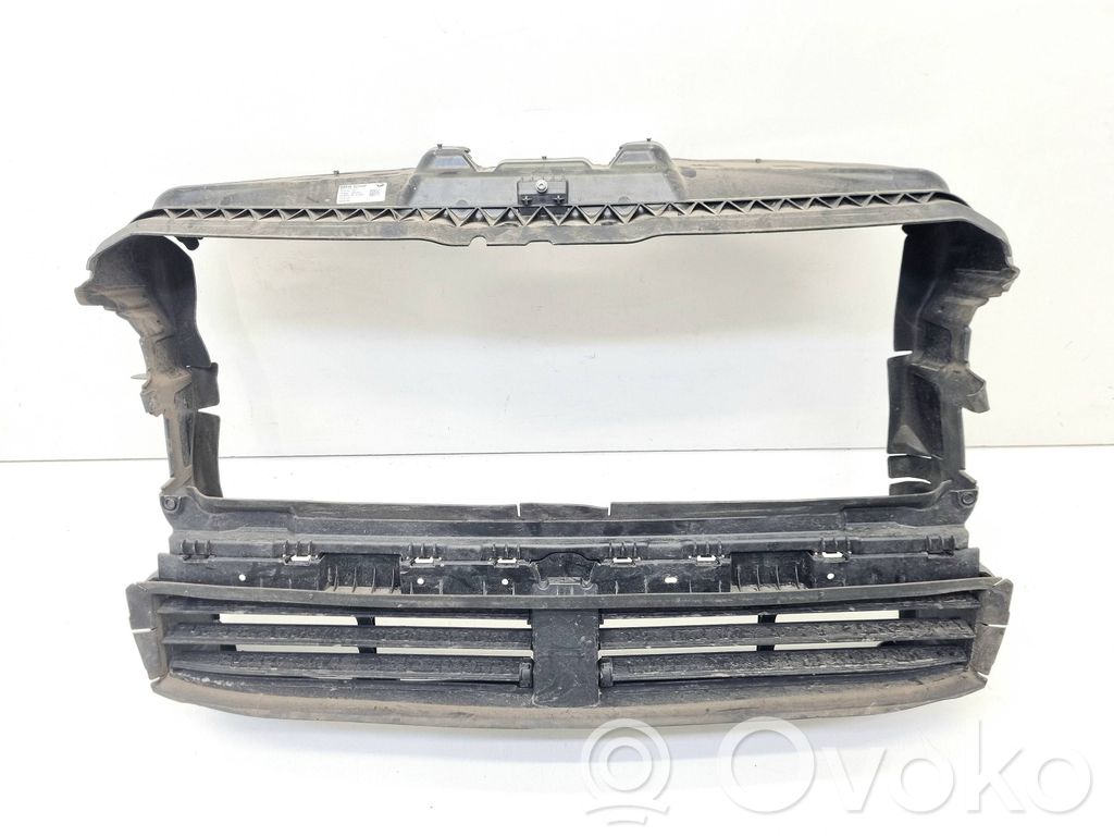 BMW 2 Active Tourer U06 Intercooler air guide/duct channel 