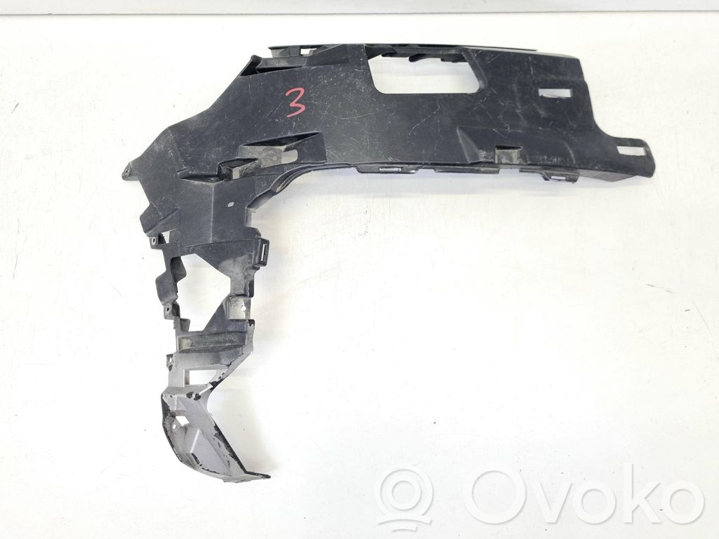 Audi Q7 4M Front bumper mounting bracket 