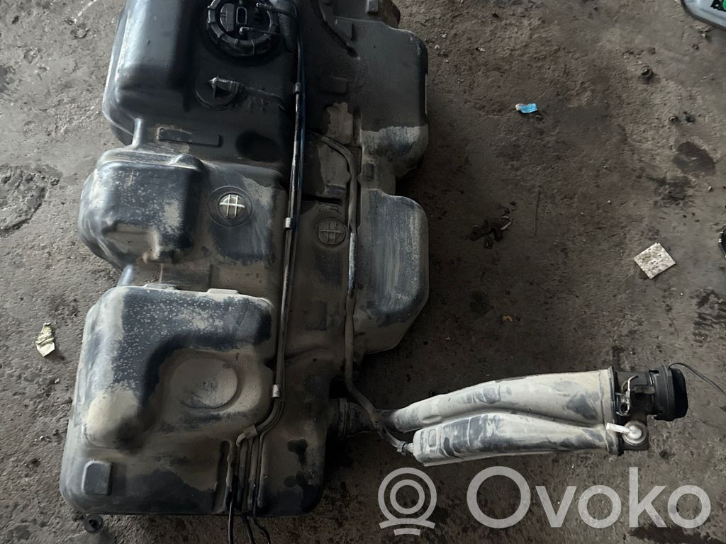 Volkswagen Multivan T5 Zbiornik paliwa 