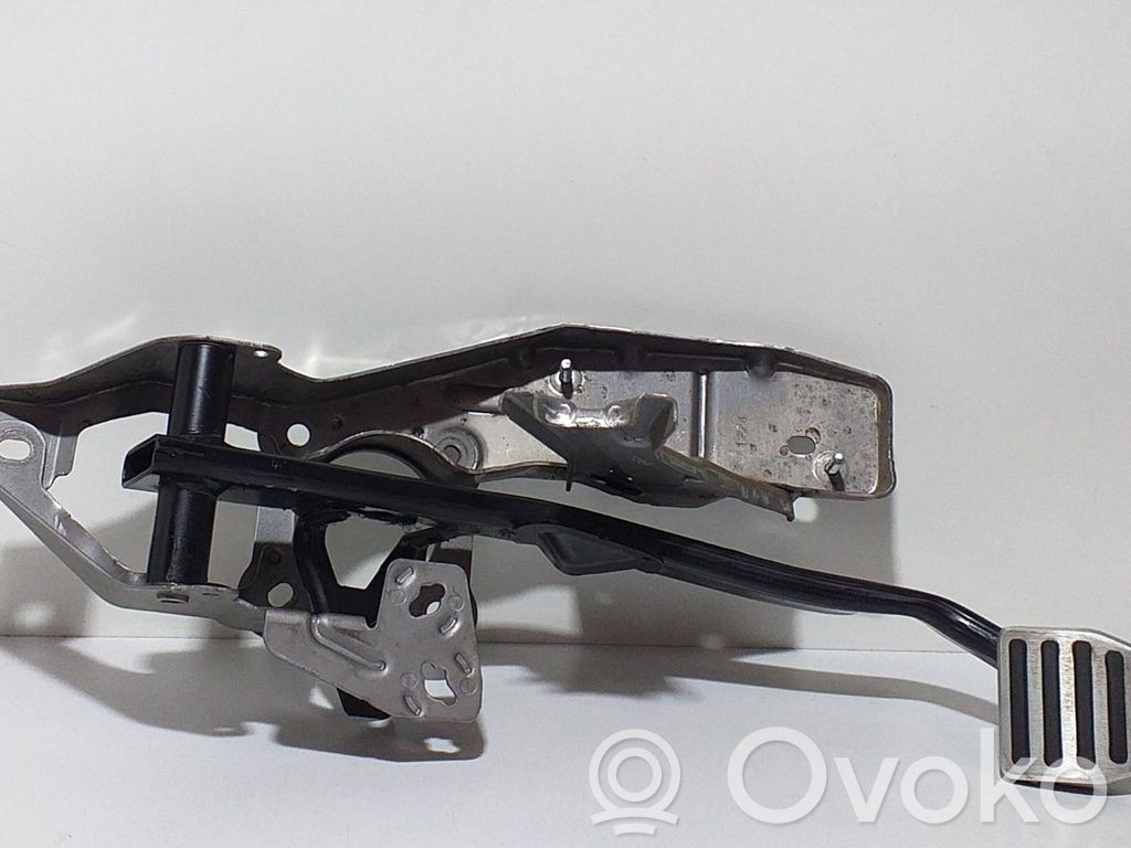 Volvo XC60 Brake pedal 