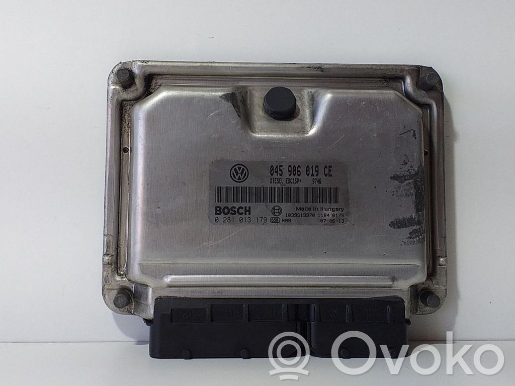 Skoda Fabia Mk2 (5J) Engine control unit/module 