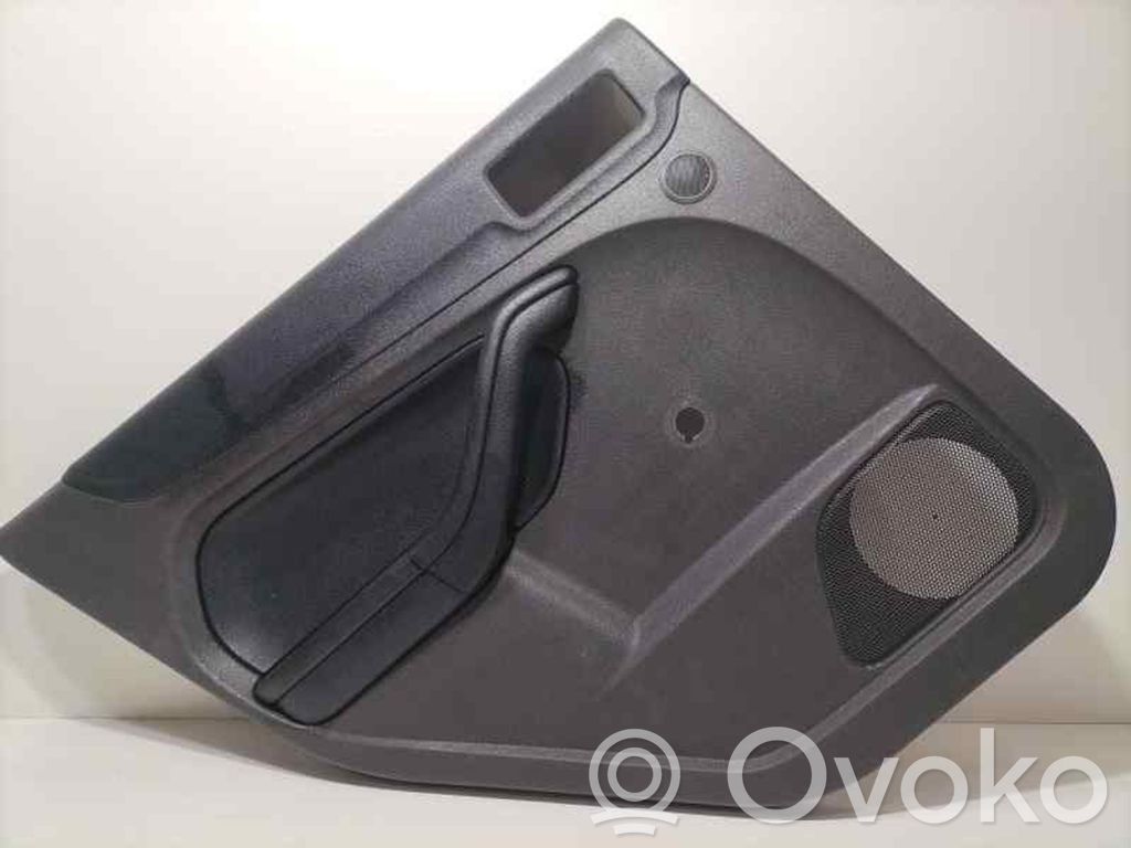 Ford Focus Apšuvums aizmugurējām durvīm 