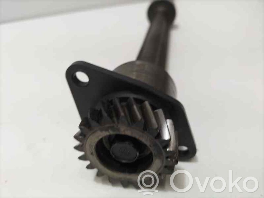 Toyota Land Cruiser (J100) Alternator 