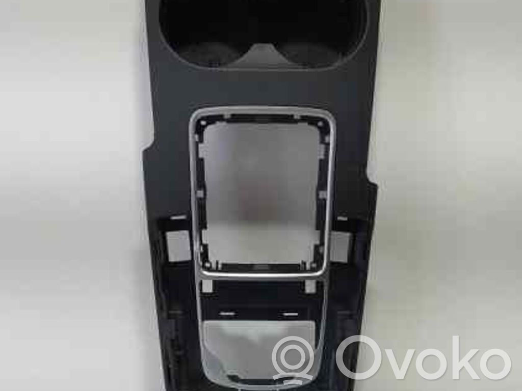 Audi A3 S3 8V Center console 
