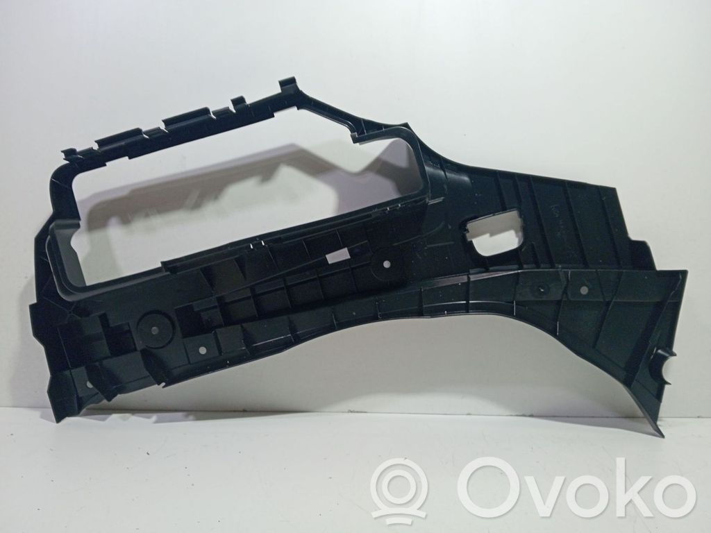 BMW 7 E65 E66 Garniture inférieure 