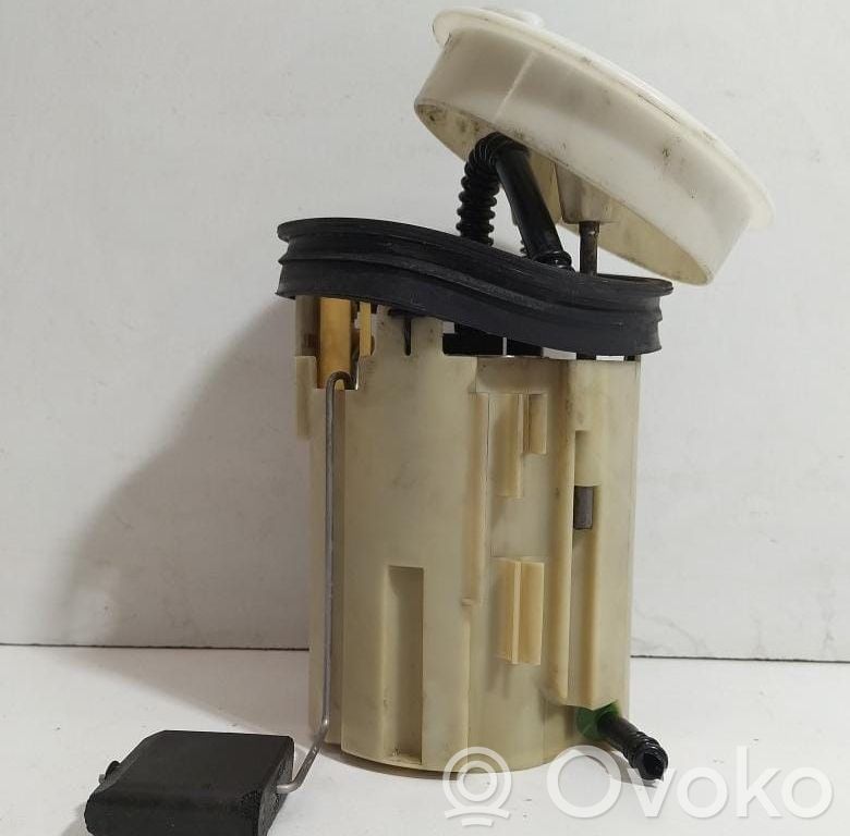 Mercedes-Benz E W211 In-tank fuel pump 