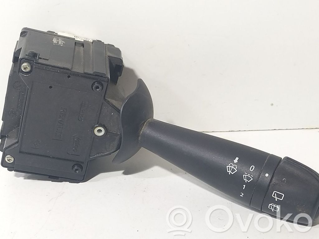 Dacia Dokker Wiper control stalk 
