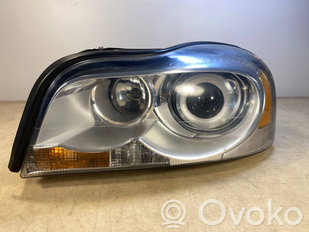 Volvo XC90 Scheinwerfer 