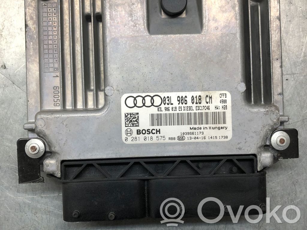 Audi Q3 8U Engine control unit/module 