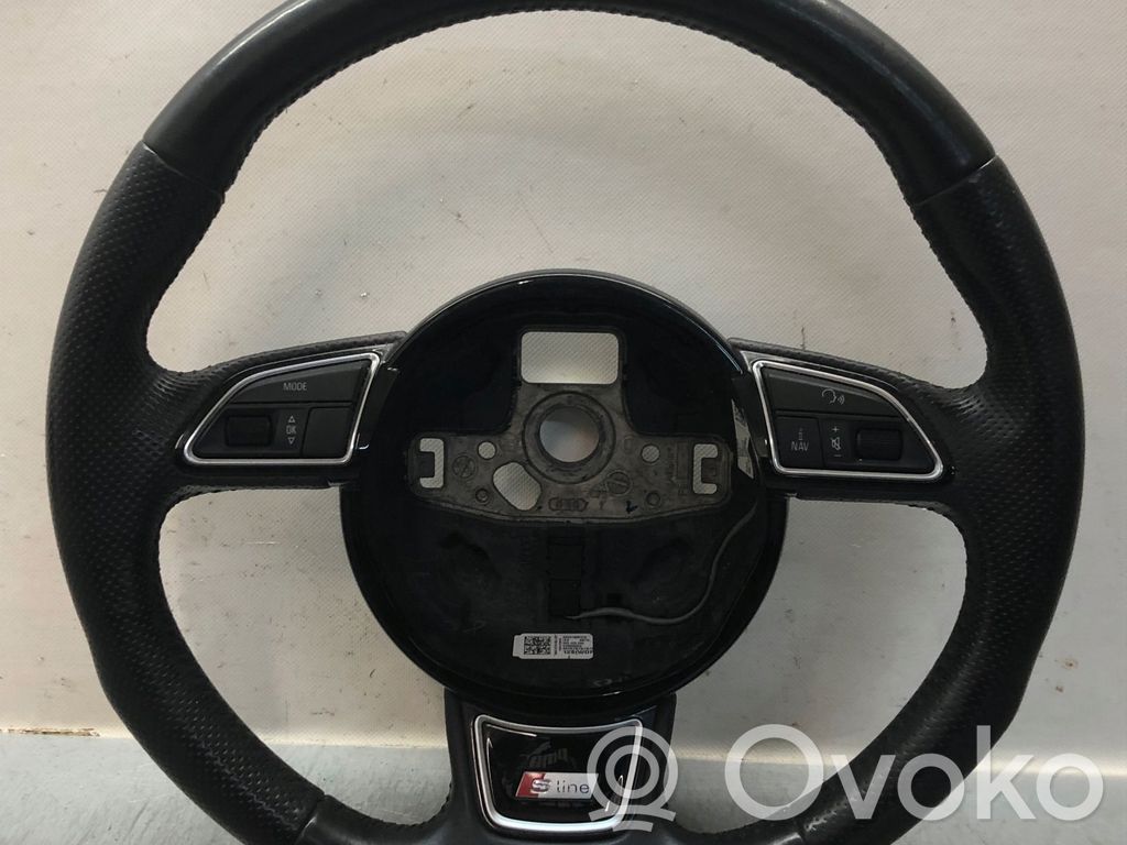 Audi A4 S4 B8 8K Ohjauspyörä 