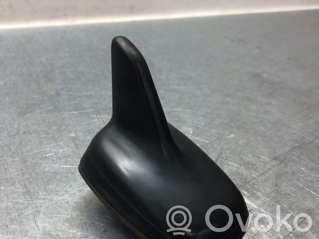 GPS-pystyantenni   8V0035503B,8V0035503