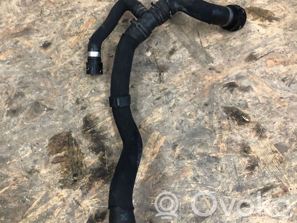 Audi A4 S4 B8 8K Engine coolant pipe/hose 