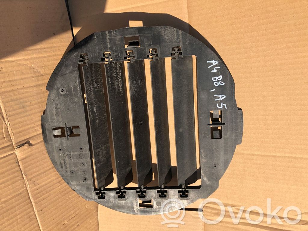 Audi A4 S4 B8 8K Osłona wentylatora chłodnicy 