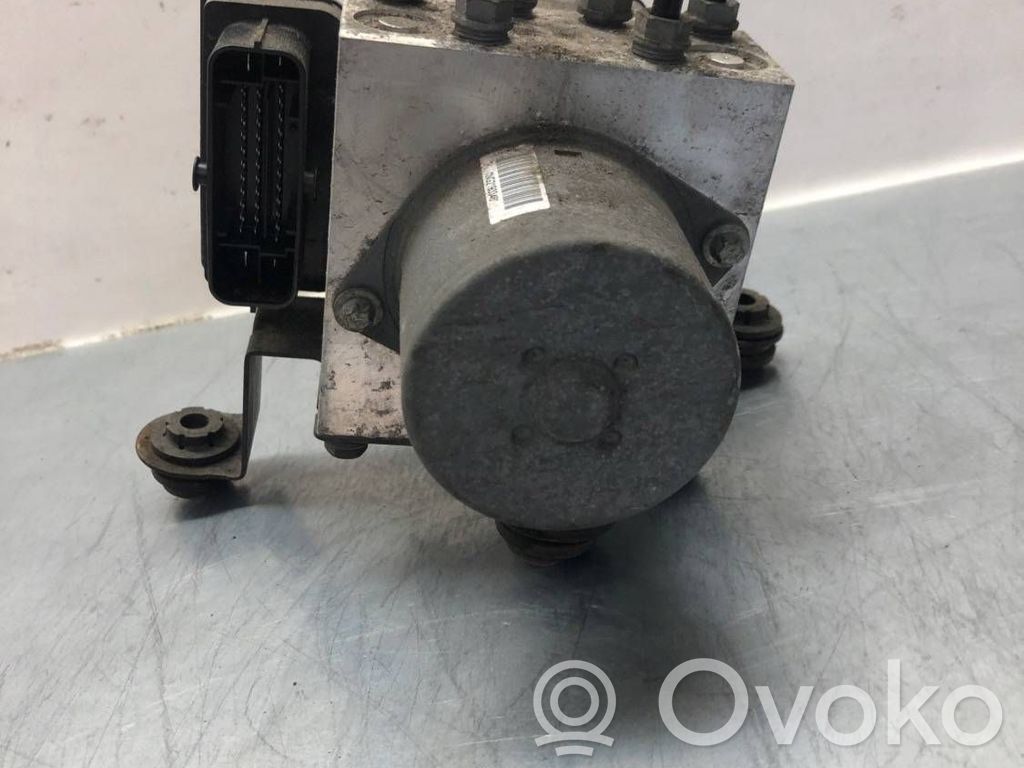 Audi Q3 8U ABS bloks 