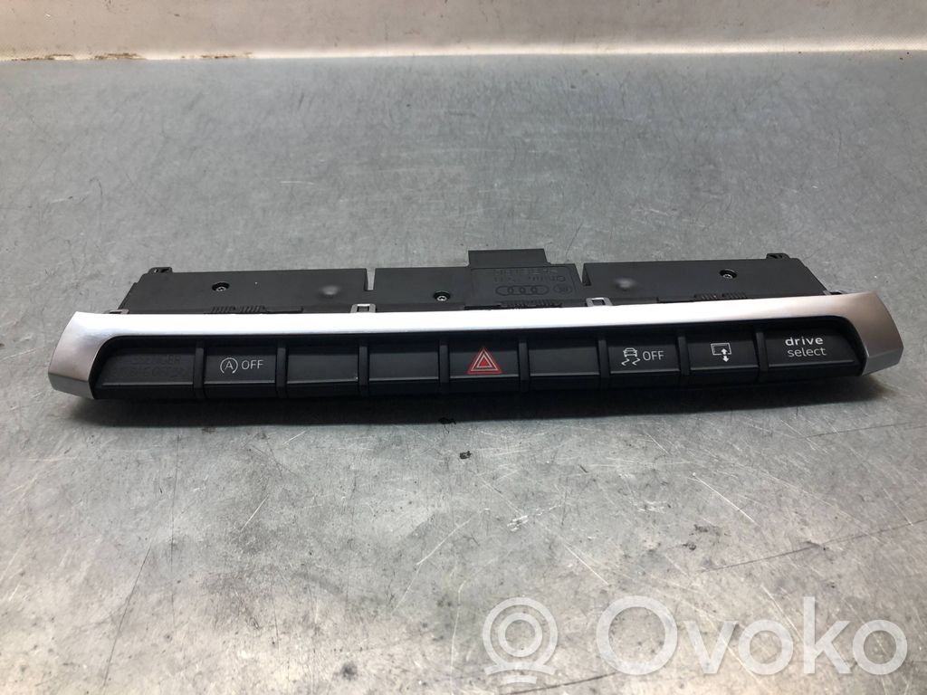 Audi A3 S3 8V Botón interruptor de luz de peligro 