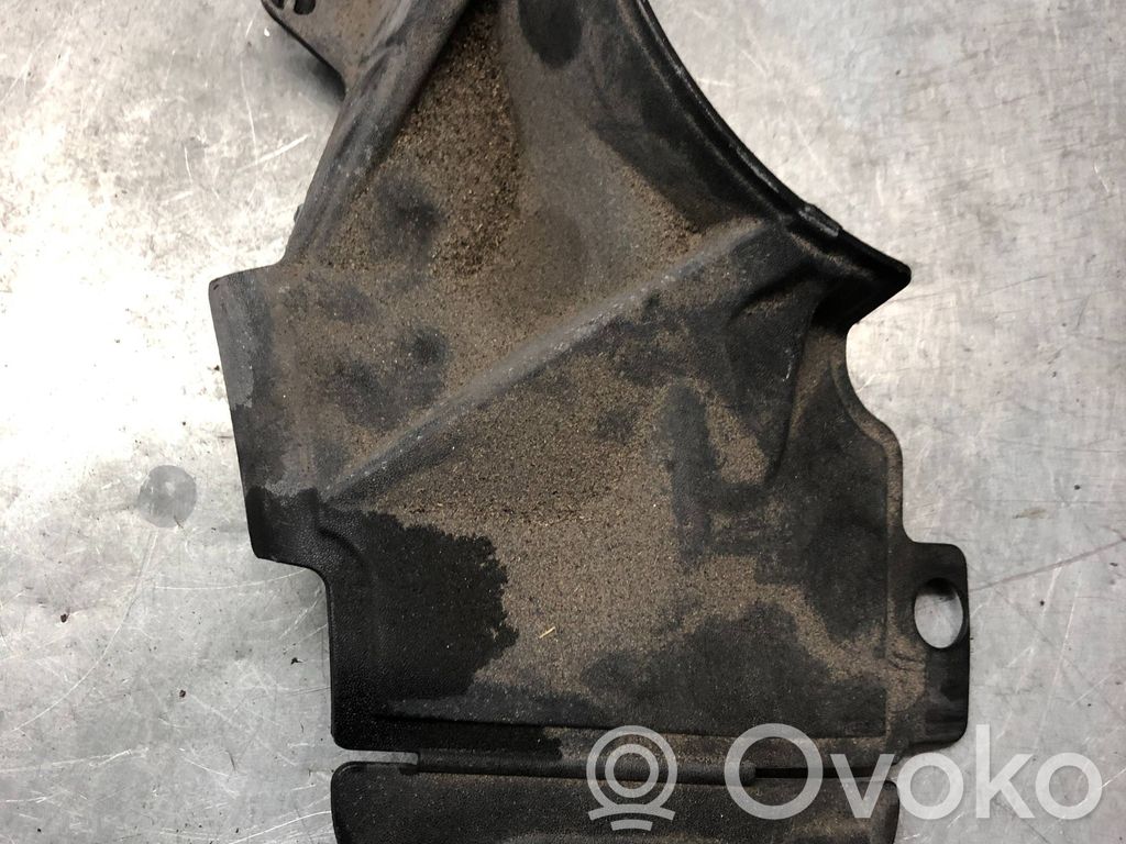 Muu moottoritilan osa   8W0806583B