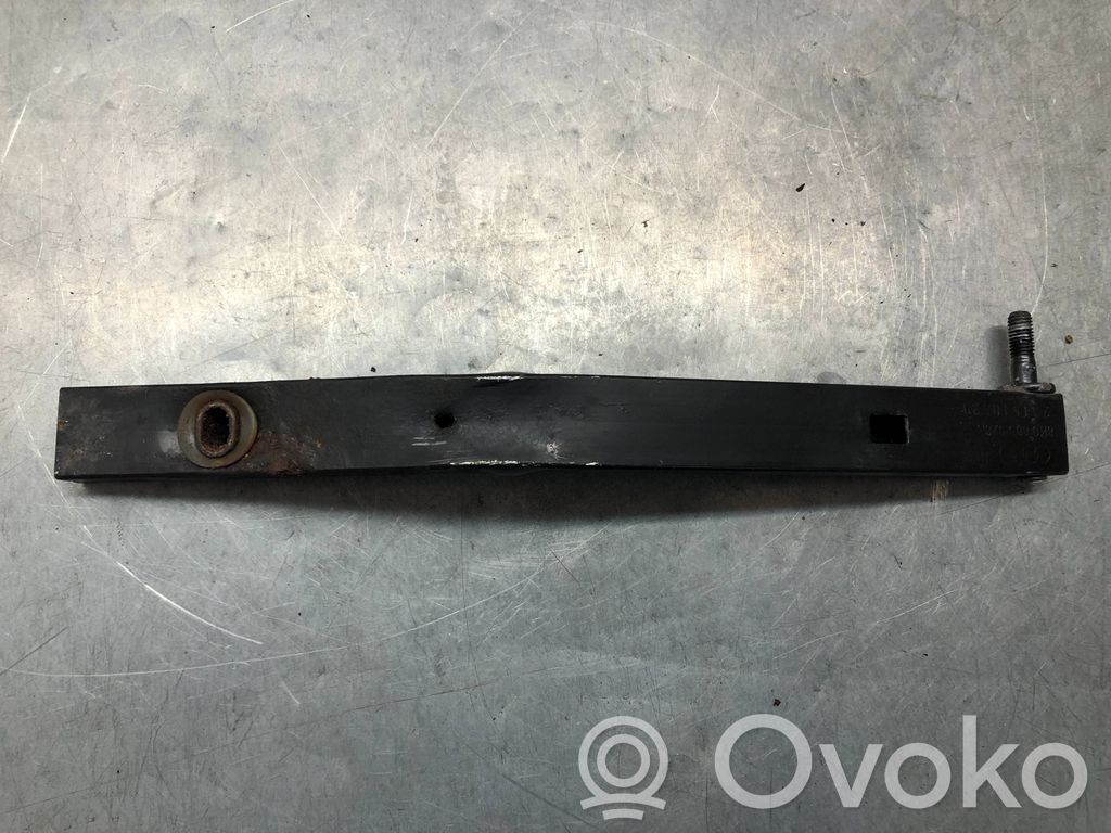 Radiator support slam panel bracket   8K0805528B