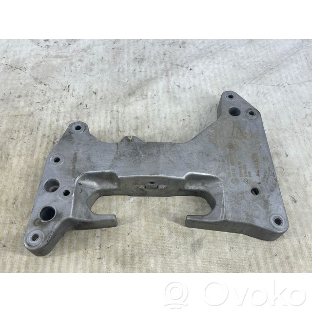 BMW 7 G11 G12 Gearbox mounting bracket 