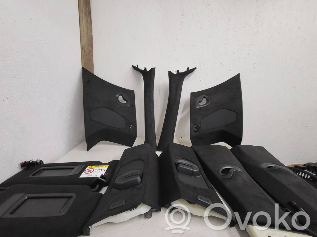 Headlining set   5A0DA4101,5A0DA71,5A0DA72,5A0D9B5,5A0D9B6,5A0DA4201,5A0DA53,5A0DA54