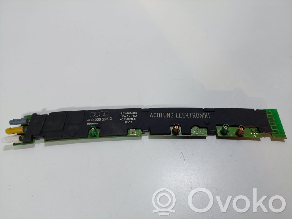 Audi A8 S8 D3 4E Antenos stiprintuvas 