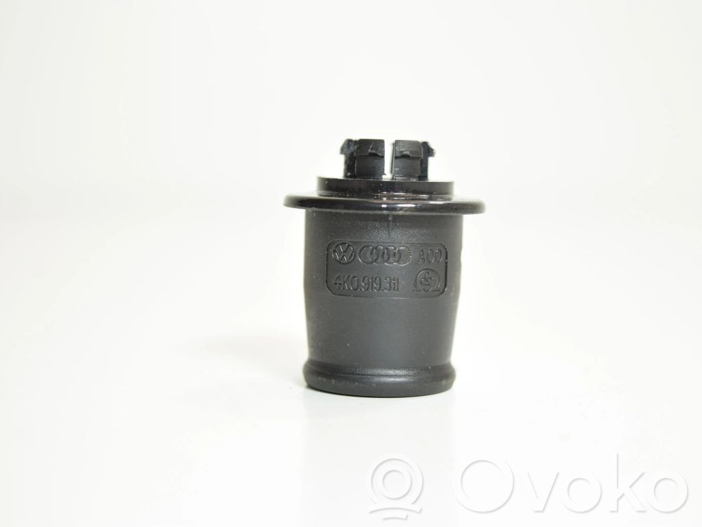 Audi A6 S6 C8 4K 12 V Socket (front) 