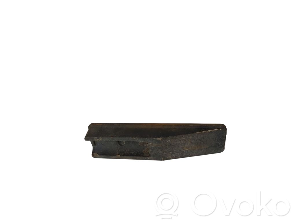 Steckdose   4F0802847