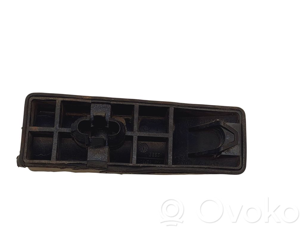 Audi A6 S6 C6 4F Gniazdo lewarka zmiany biegów 