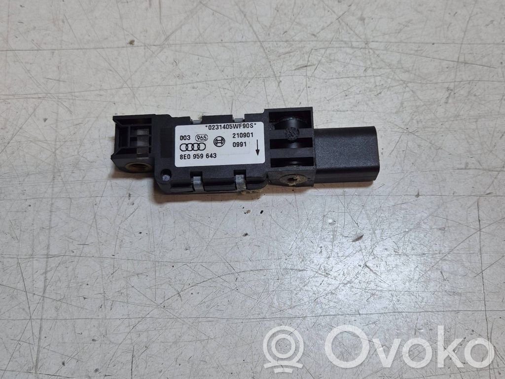 Airbagsensor Crashsensor Drucksensor   8E0959643
