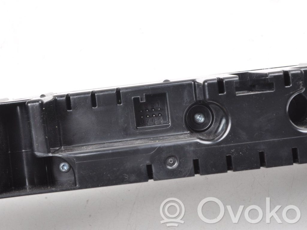 Mercedes-Benz A W177 Panel klimatyzacji 