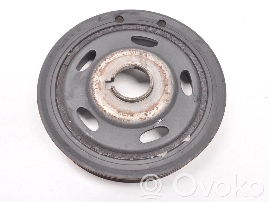 Kampiakselin vauhtipyörä   BH02,126011E