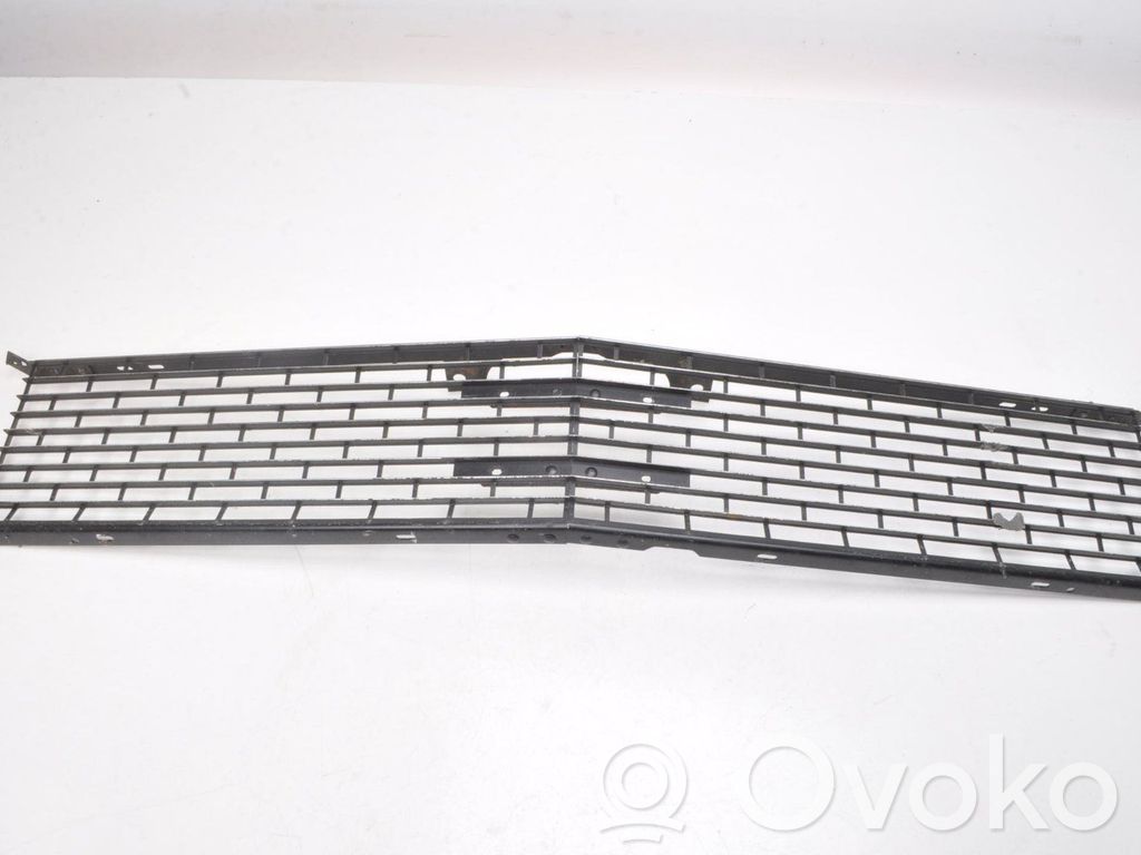 Etusäleikkö   C6ZZ8200A