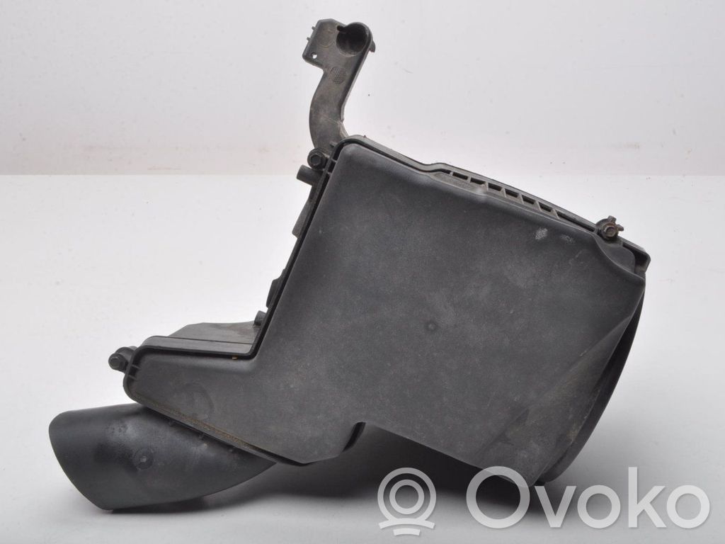 Ford Kuga II Air filter box 