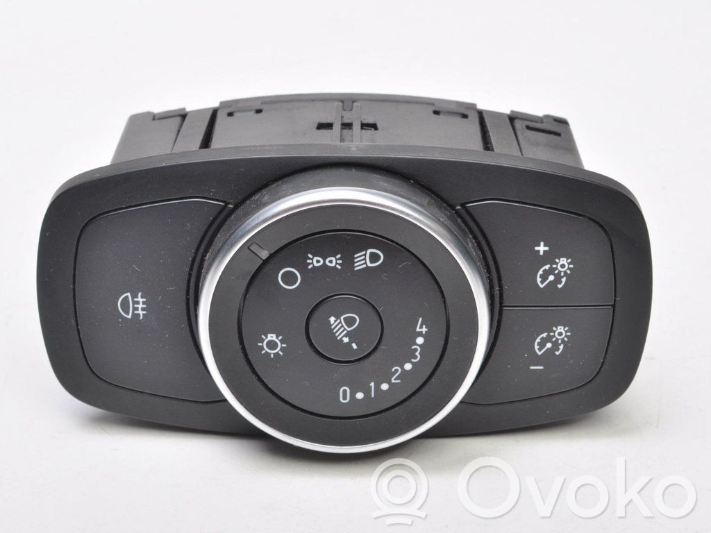 Light switch   JX7T13D061BD
