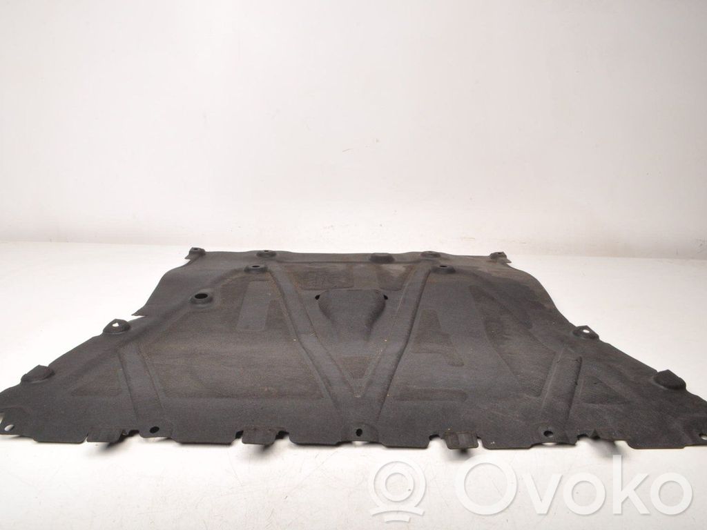 Renault Clio V Engine splash shield/under tray 