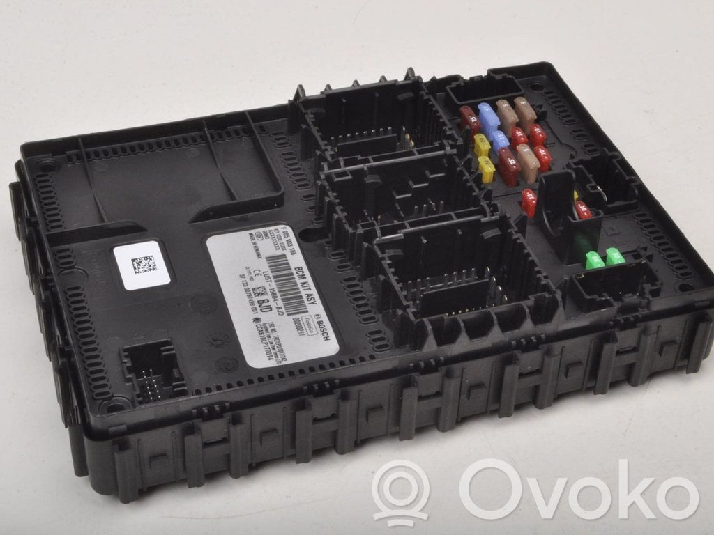 Ford Fiesta Juego de caja de fusibles 