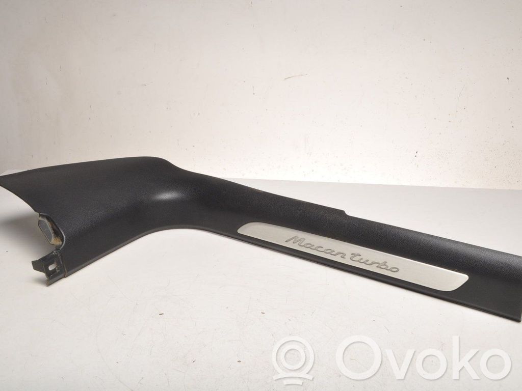 Porsche Macan (95B) Moldura lateral zona de pies 