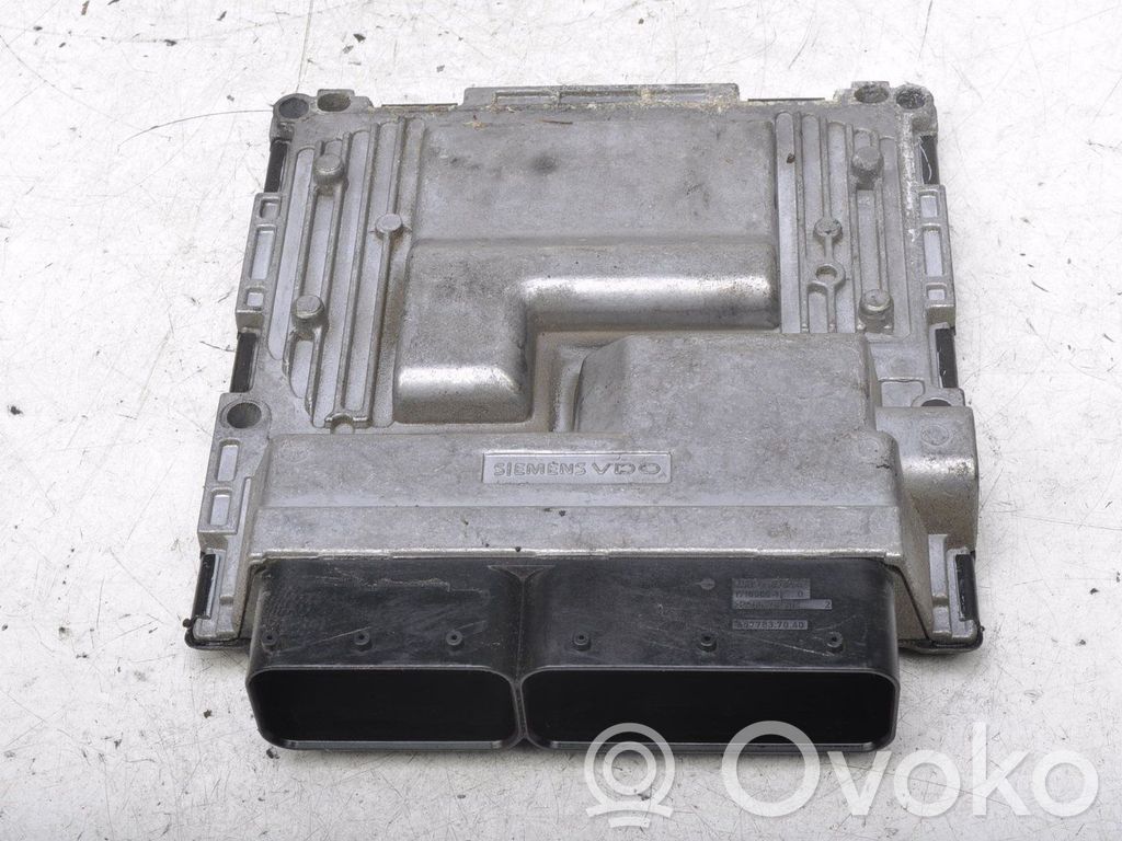 Mercedes-Benz C W204 Unitate control motor/modul ECU 