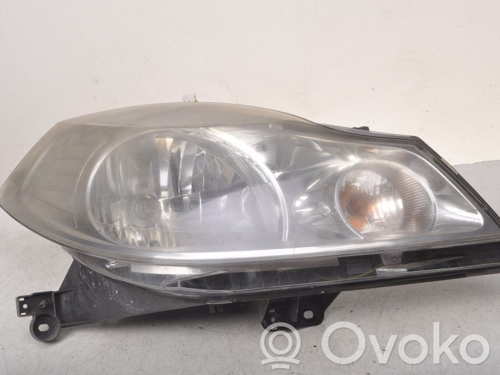 Renault Thalia II Phare frontale 
