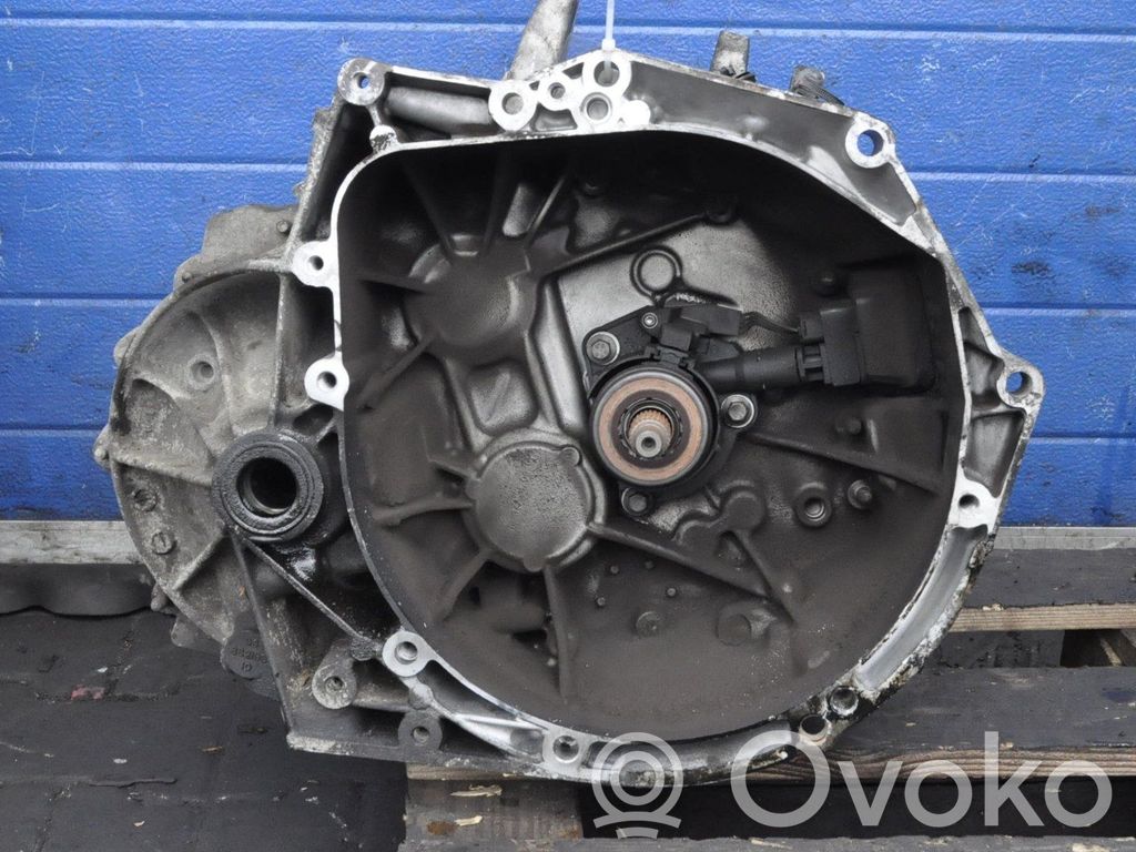 Peugeot 508 Manual 7 speed gearbox 
