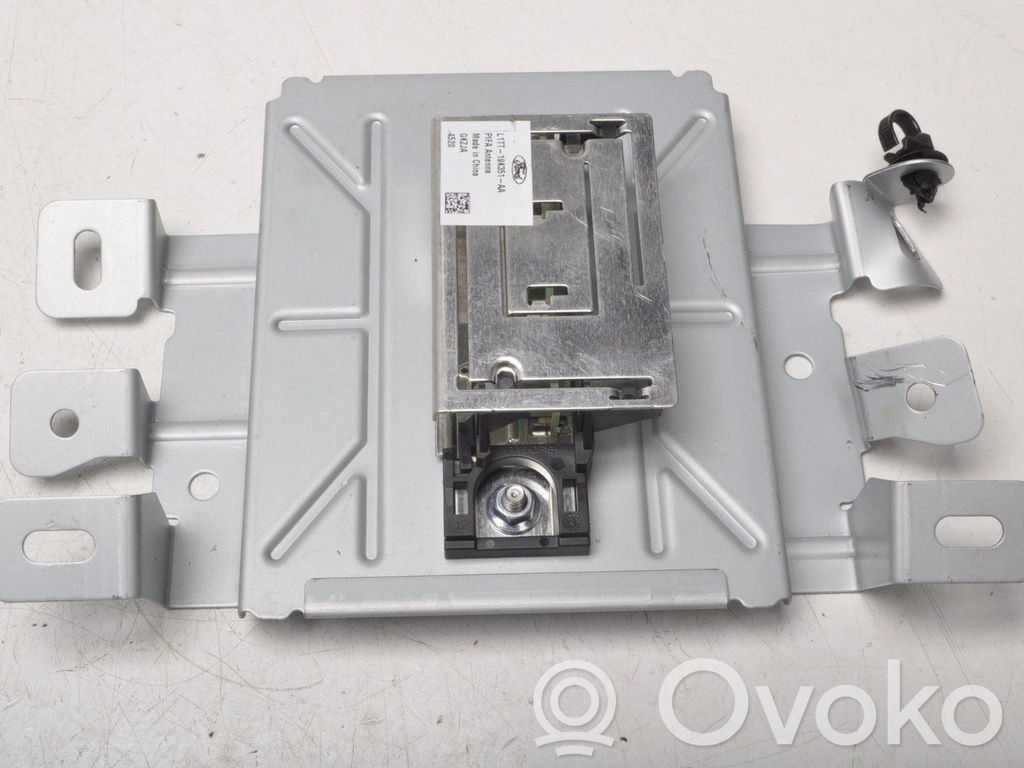 Ford Puma Antenos stiprintuvas 