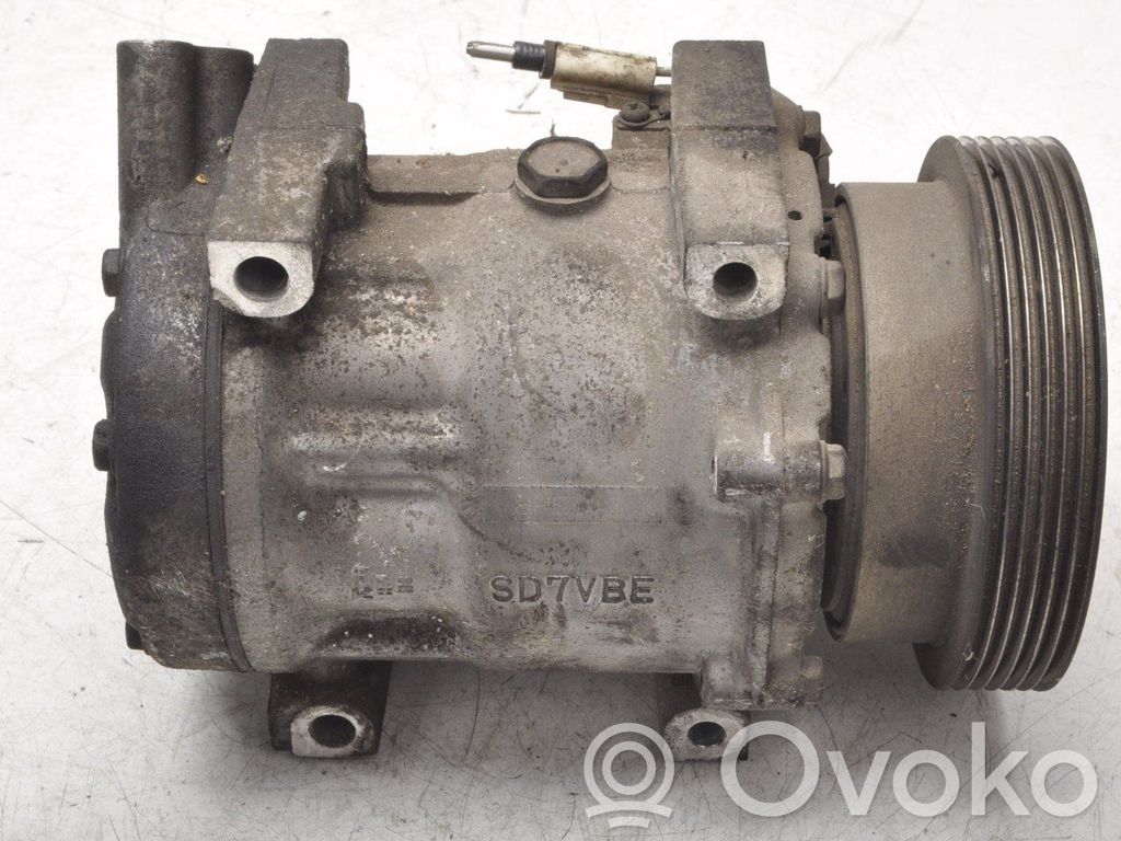 Dacia Logan I Air conditioning (A/C) compressor (pump) 