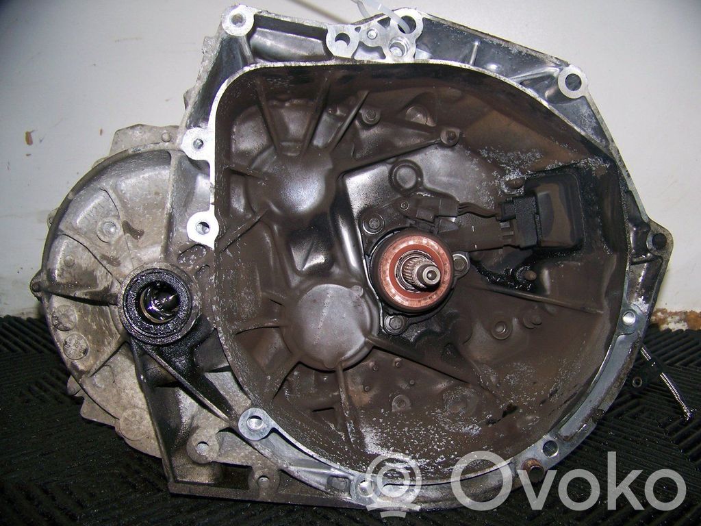 Peugeot 308 Manual 7 speed gearbox 
