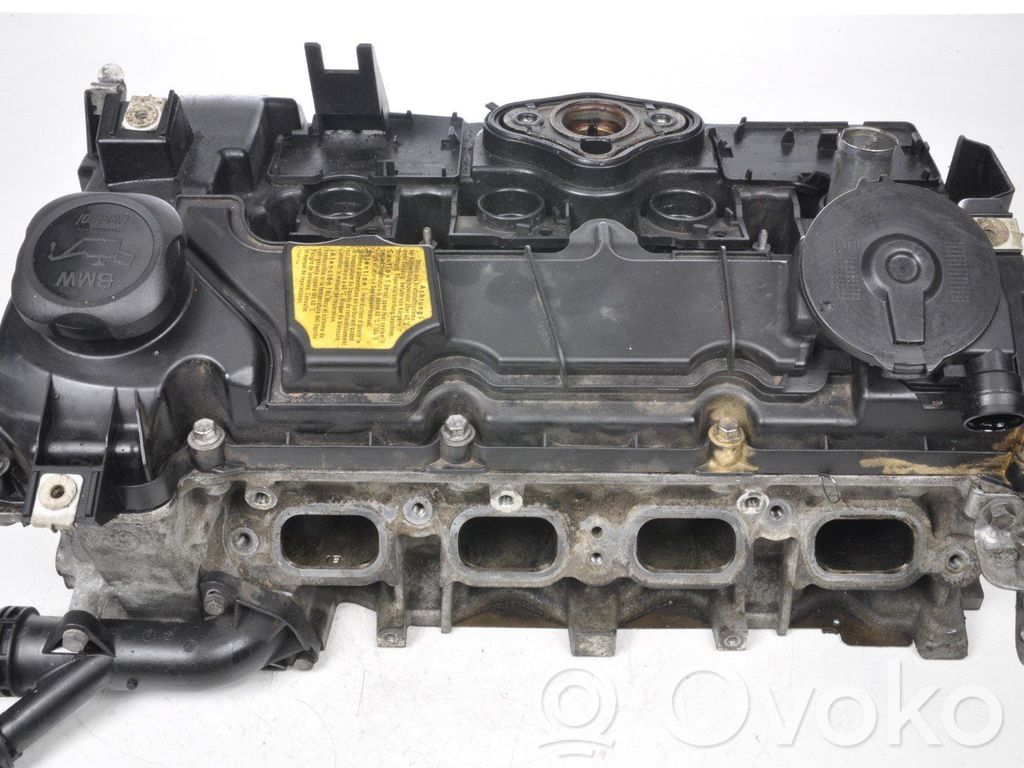 Engine head   7559172