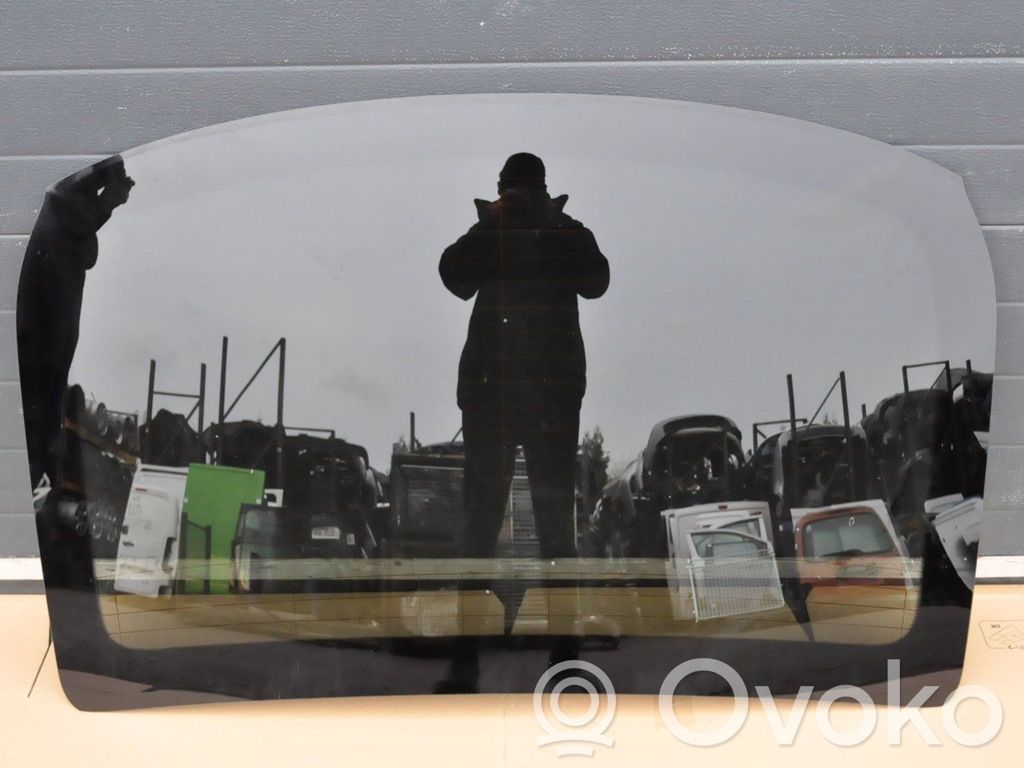 Rear windscreen/windshield window