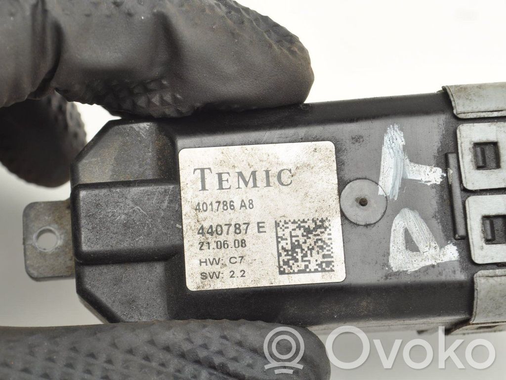 Citroen C4 Grand Picasso Electric power window relay 