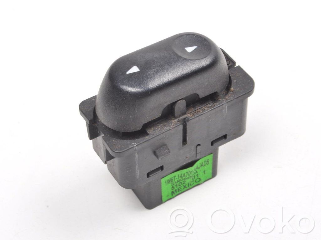 Interruptor de la ventanilla de ventilación   1W6T14A701AA