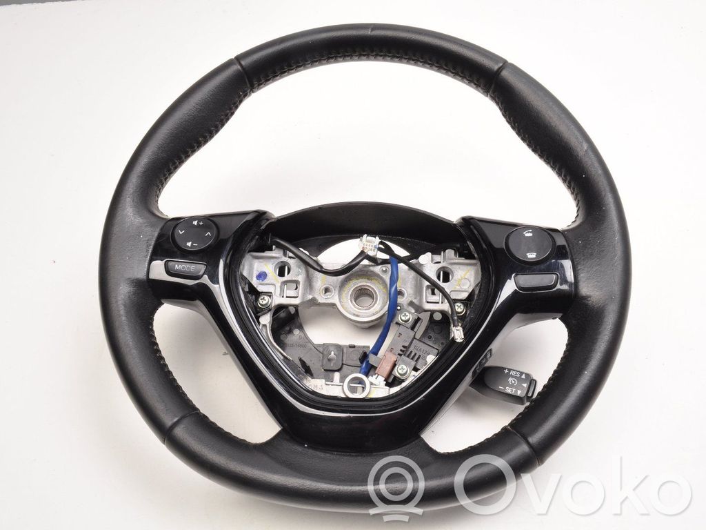 Toyota Aygo AB40 Volante 