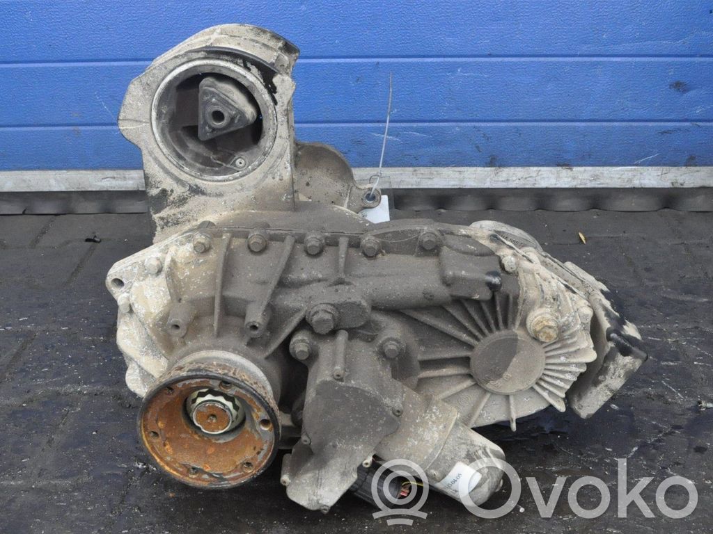 Land Rover Range Rover L322 Rear gearbox reducer/haldex oil pump 